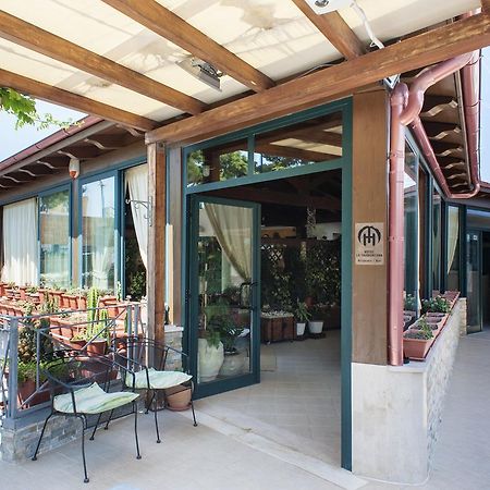 Hotel La Tramontana San Domino Buitenkant foto
