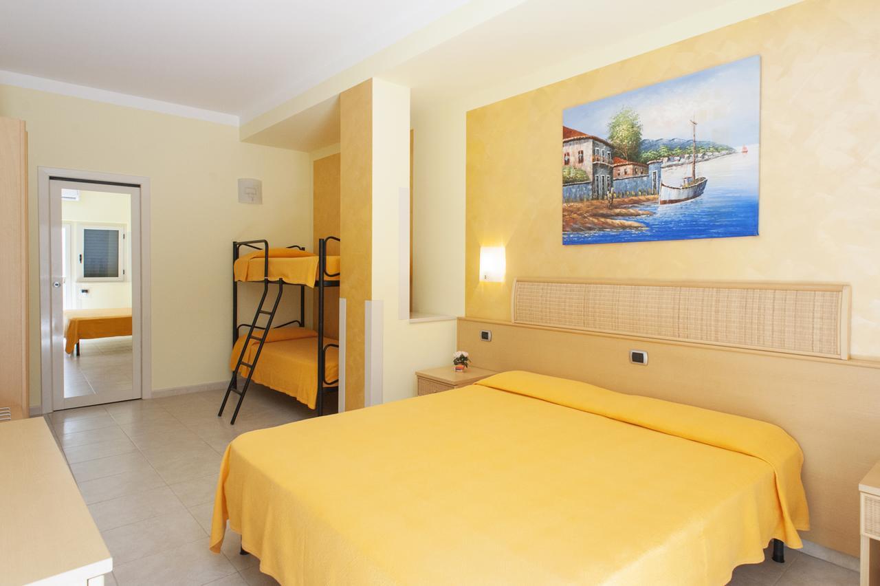 Hotel La Tramontana San Domino Buitenkant foto