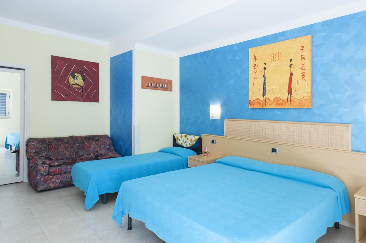 Hotel La Tramontana San Domino Buitenkant foto