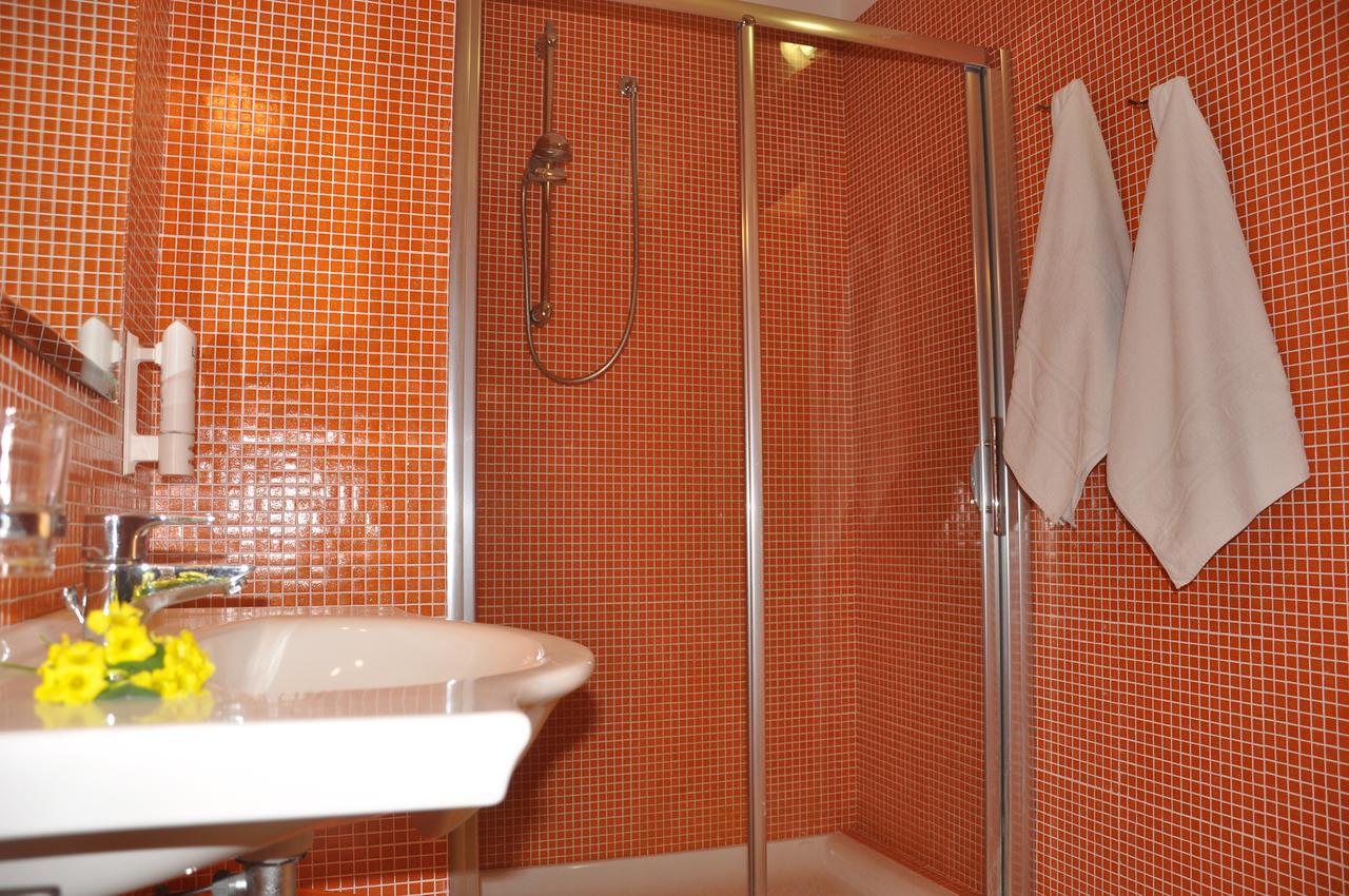 Hotel La Tramontana San Domino Buitenkant foto